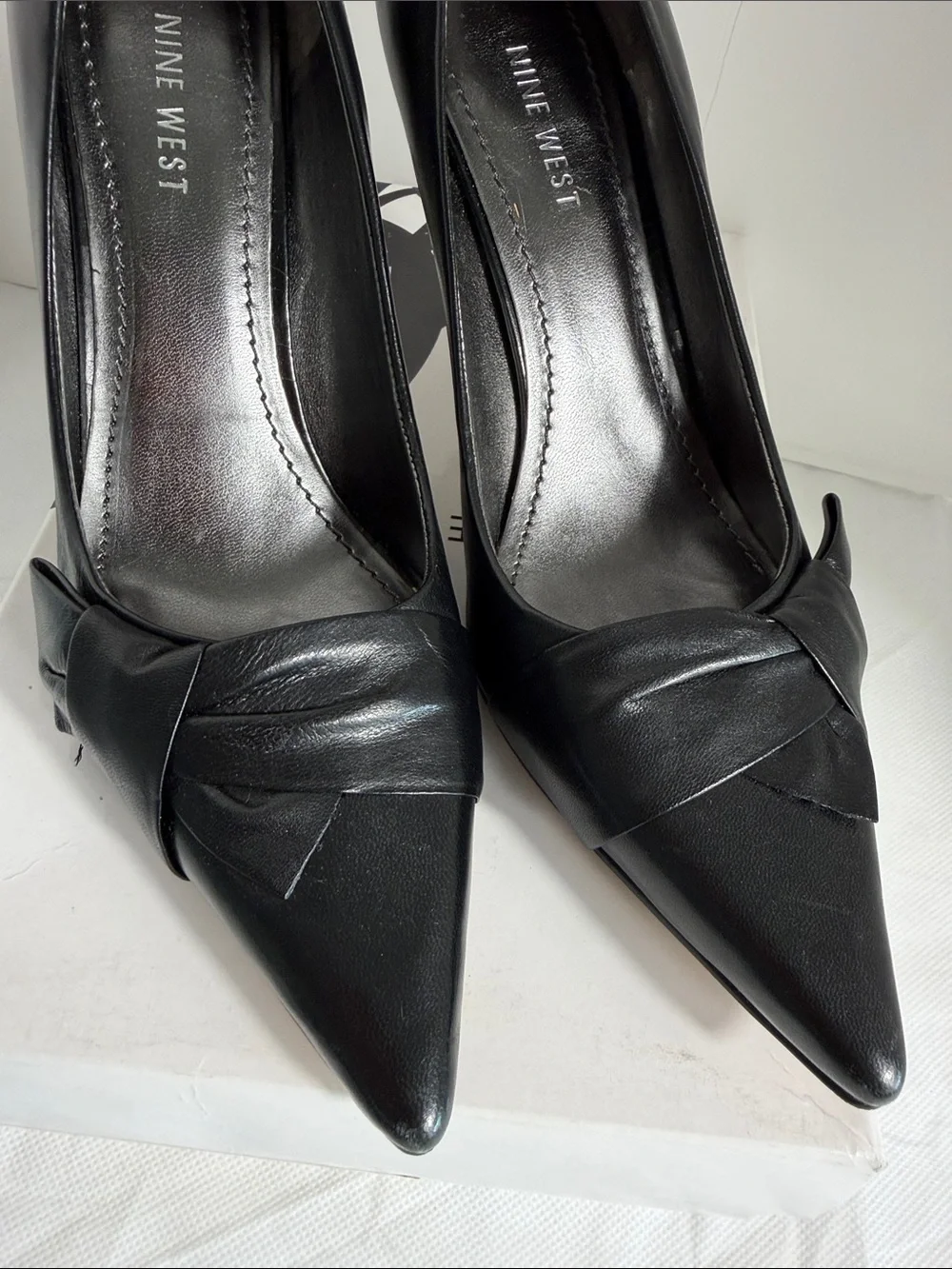 Nine West Black Pointed Toe Knot-Detail Leather Heels - Picture 3 of 8